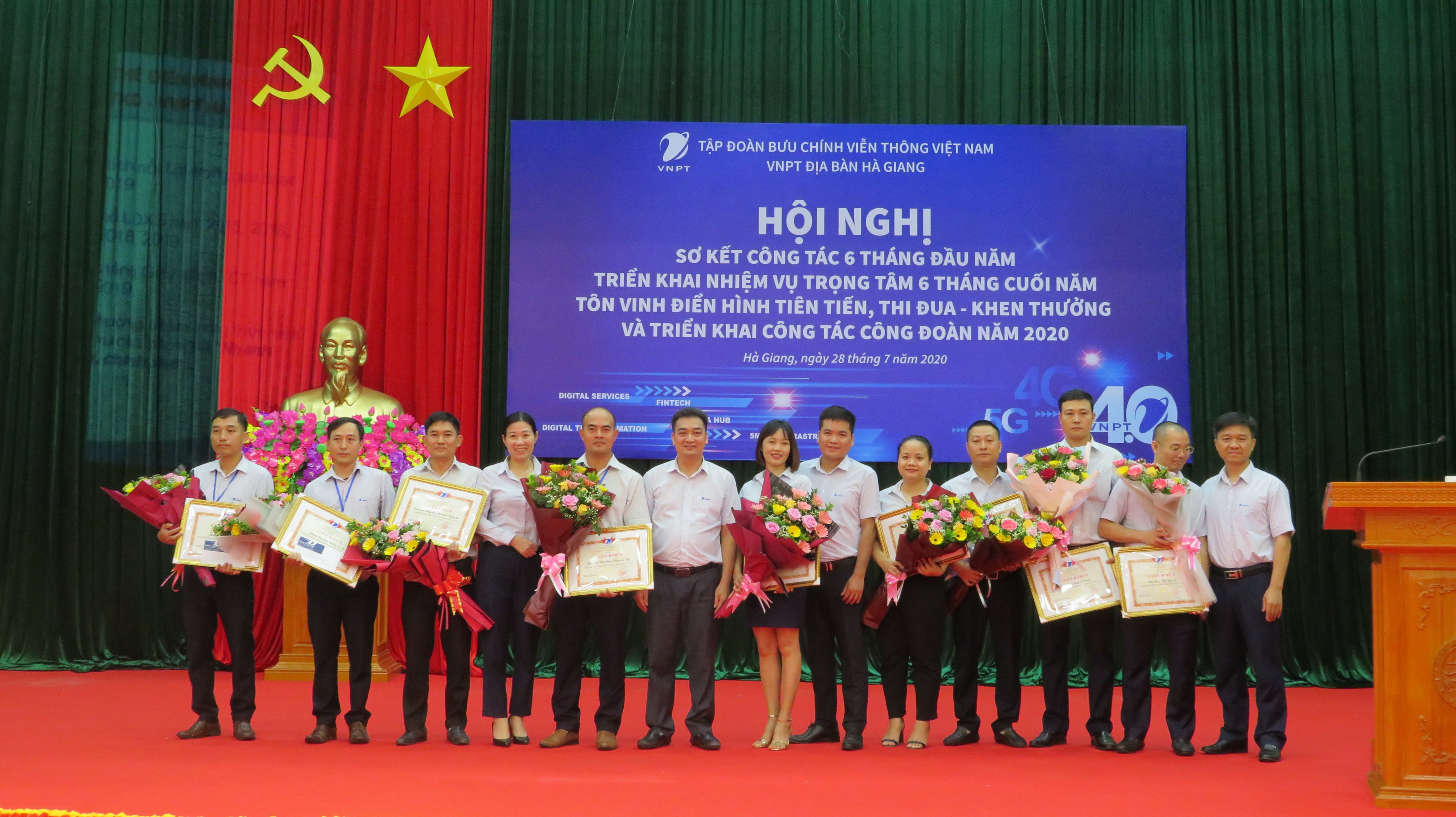 VNPT địa bàn Hà Giang long trọng tổ chức Hội nghị Điển hình tiên tiến giai đoạn 2015 - 2019 VNPT địa bàn Hà Giang long trọng tổ chức Hội nghị Điển hình tiên tiến giai đoạn 2015 - 2019